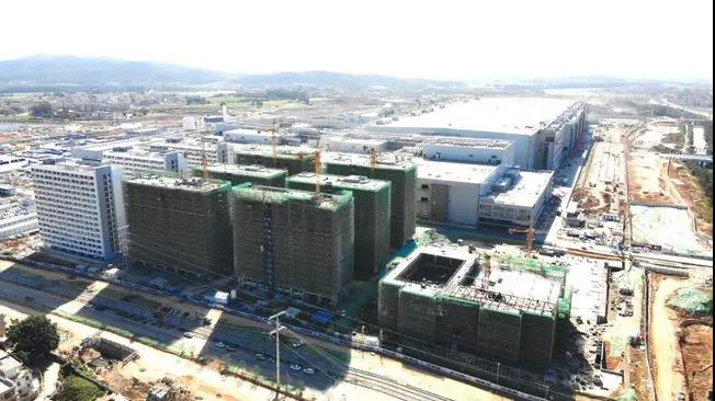 天馬第6代柔性AMOLED項(xiàng)目建設(shè)全面封頂
