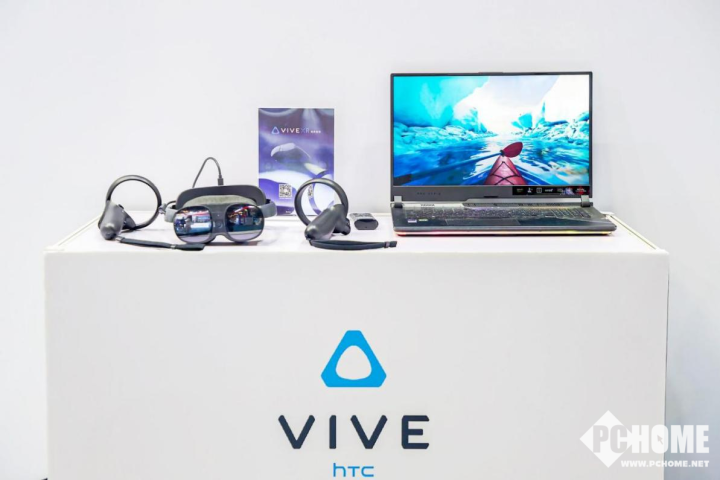 HTC VIVE亮相上交會 展現(xiàn)沉浸式VR虛擬體驗生態(tài)活力