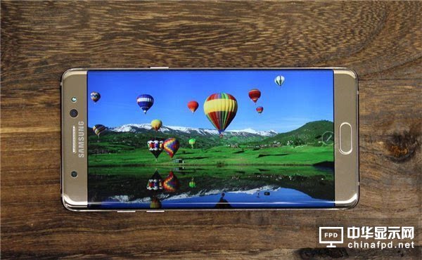 2017年智能手機(jī)屏幕發(fā)展大勢：OLED、HDR、柔性LCD