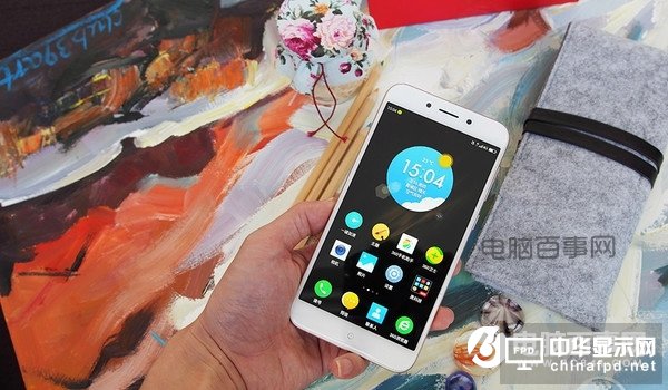 堅果Pro和360手機N5對比評測：哪個好？Pro/N5誰更值得買？