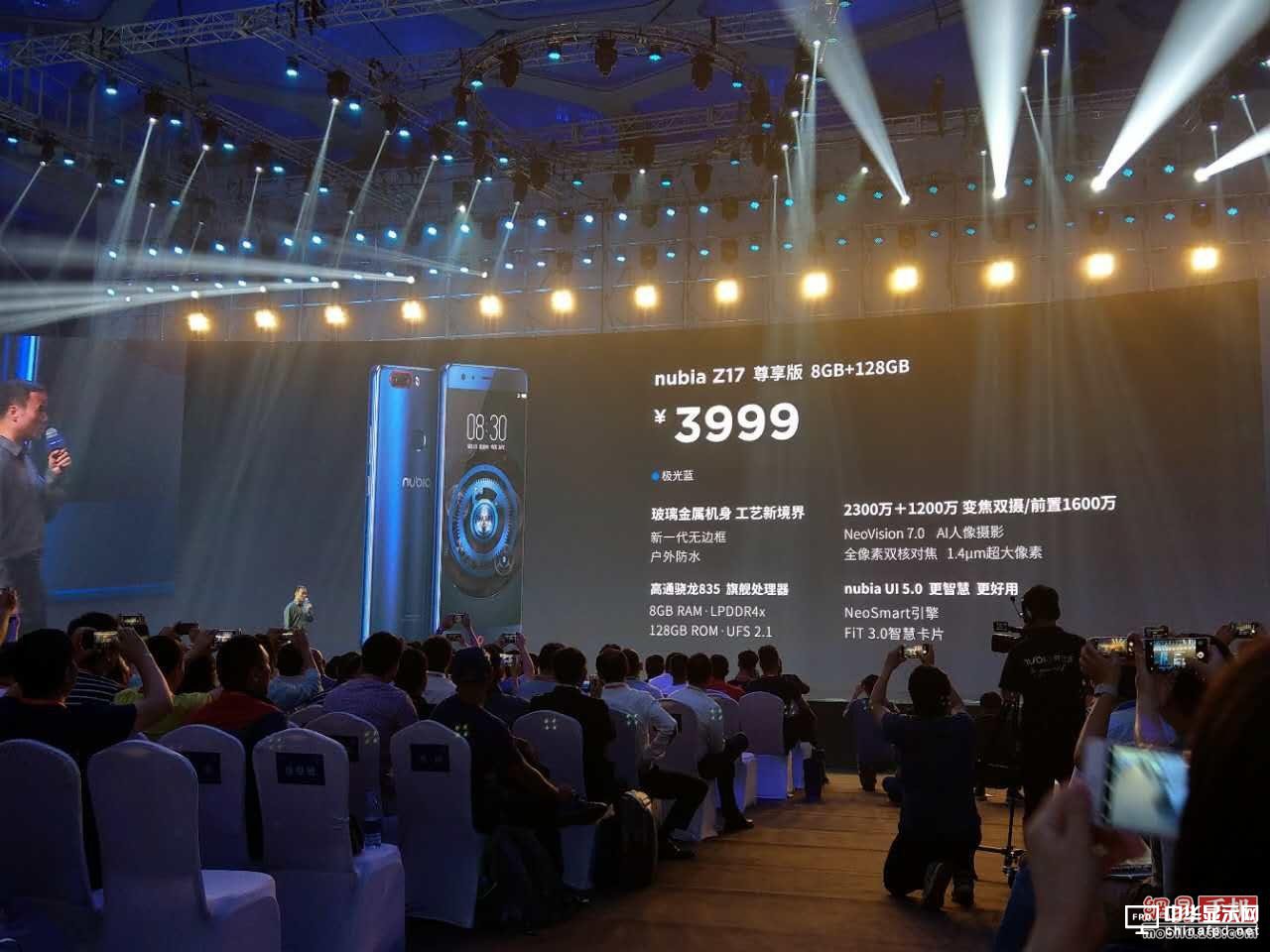 售3999元8GB運存驍龍835旗艦 nubia Z17發(fā)布