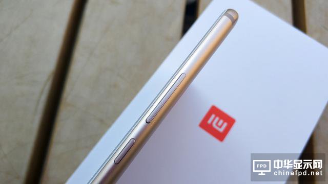 小米Max 2評(píng)測(cè)：才不是只有大屏大電池！