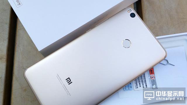 小米Max 2評(píng)測(cè)：才不是只有大屏大電池！