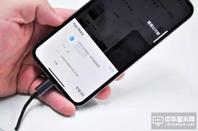 iPhone X 堪稱印鈔機(jī), 一周狂賣900萬臺！這差不多是720億人民幣