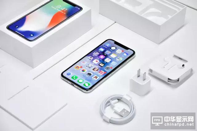 iPhone X 堪稱印鈔機(jī), 一周狂賣900萬臺！這差不多是720億人民幣