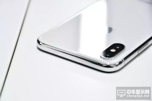 iPhone X 堪稱印鈔機(jī), 一周狂賣900萬臺！這差不多是720億人民幣