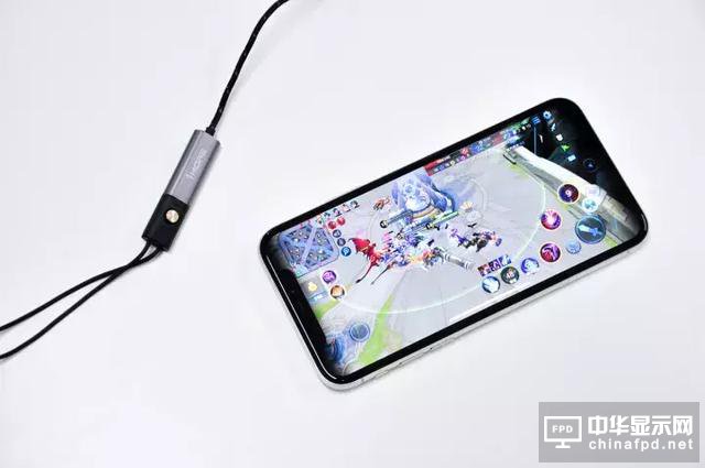 iPhone X 堪稱印鈔機(jī), 一周狂賣900萬臺！這差不多是720億人民幣