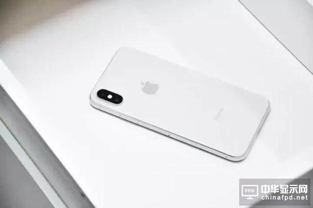 iPhone X 堪稱印鈔機(jī), 一周狂賣900萬臺！這差不多是720億人民幣