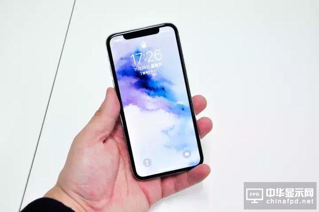 iPhone X 堪稱印鈔機(jī), 一周狂賣900萬臺！這差不多是720億人民幣