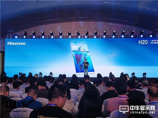 海信披露柔性屏折疊手機：360度翻轉